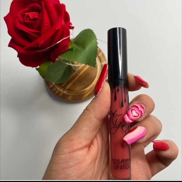 kylie cosmetics lip stick “dazzle” - Picture 4 of 4